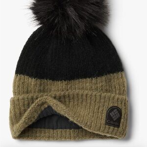 Columbia Fleece-Lined Pom-Pom Hat